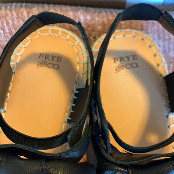 Frye Lula Bow Sandals - Picture 8 of 10